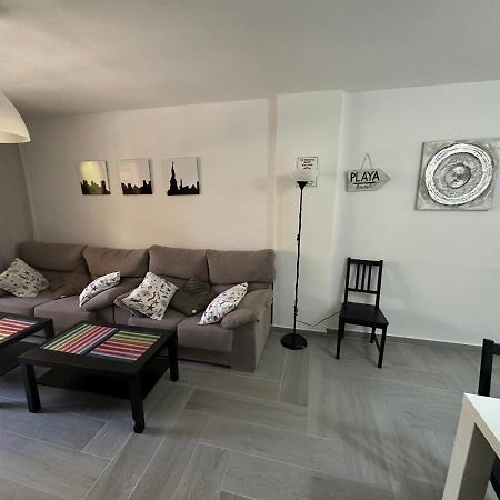 Gran apartamento céntrico y muy cerca de la playa Fuengirola Esterno foto