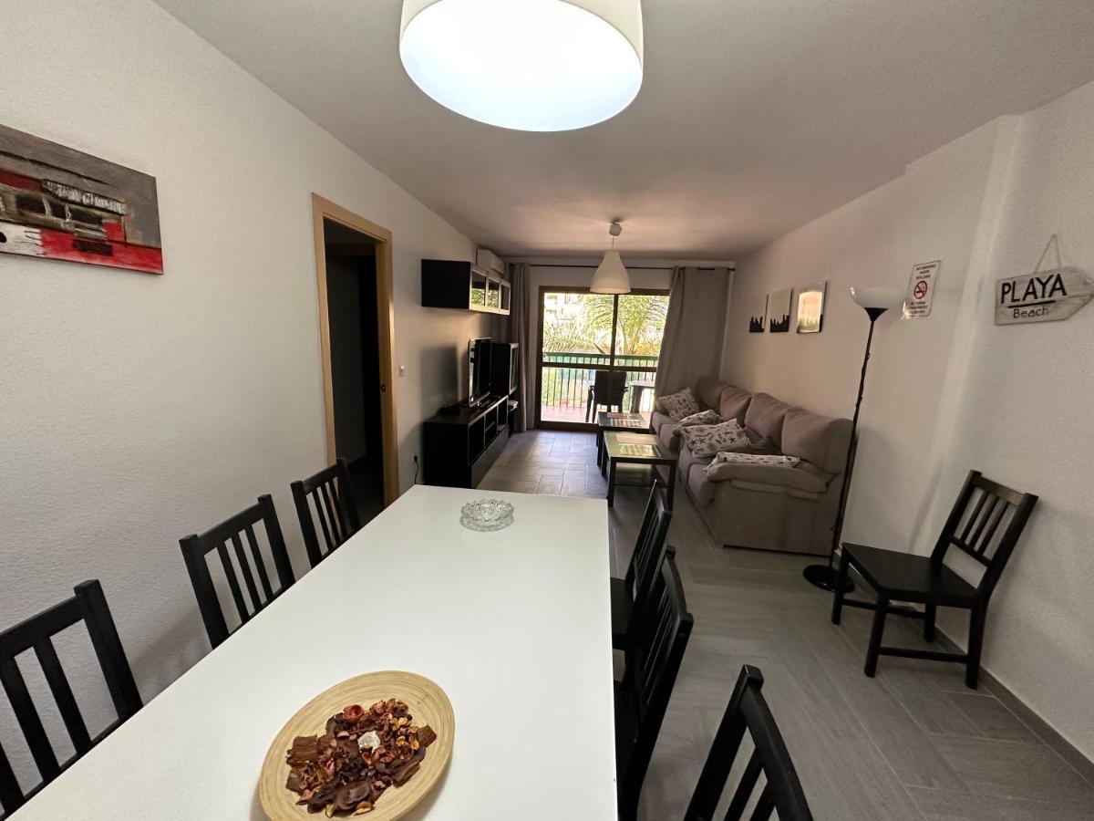 Gran apartamento céntrico y muy cerca de la playa Fuengirola Esterno foto