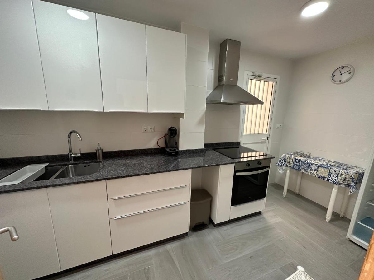 Gran apartamento céntrico y muy cerca de la playa Fuengirola Esterno foto