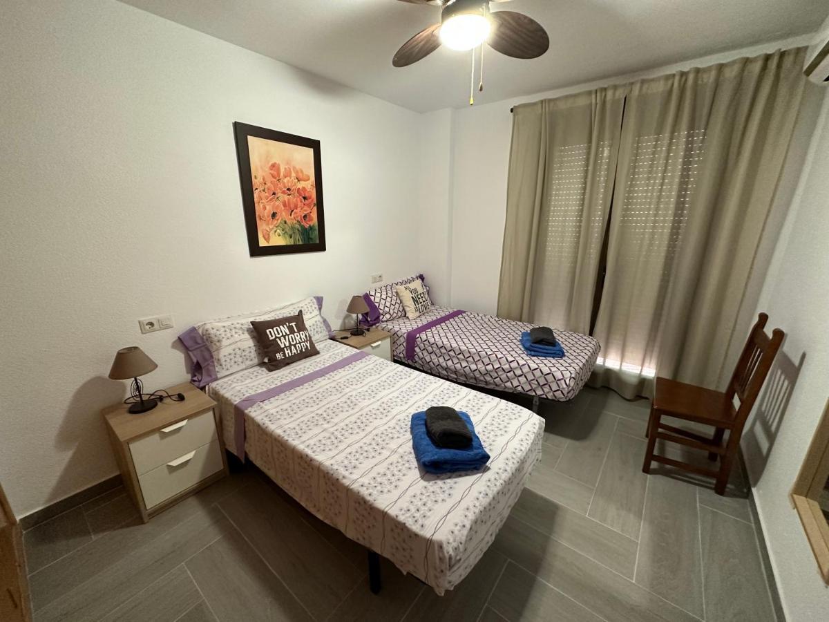 Gran apartamento céntrico y muy cerca de la playa Fuengirola Esterno foto