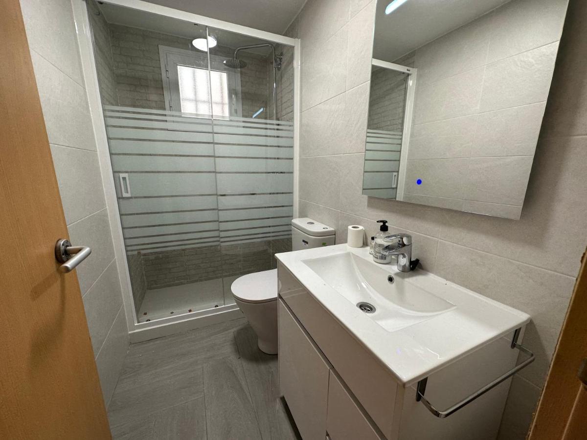 Gran apartamento céntrico y muy cerca de la playa Fuengirola Esterno foto