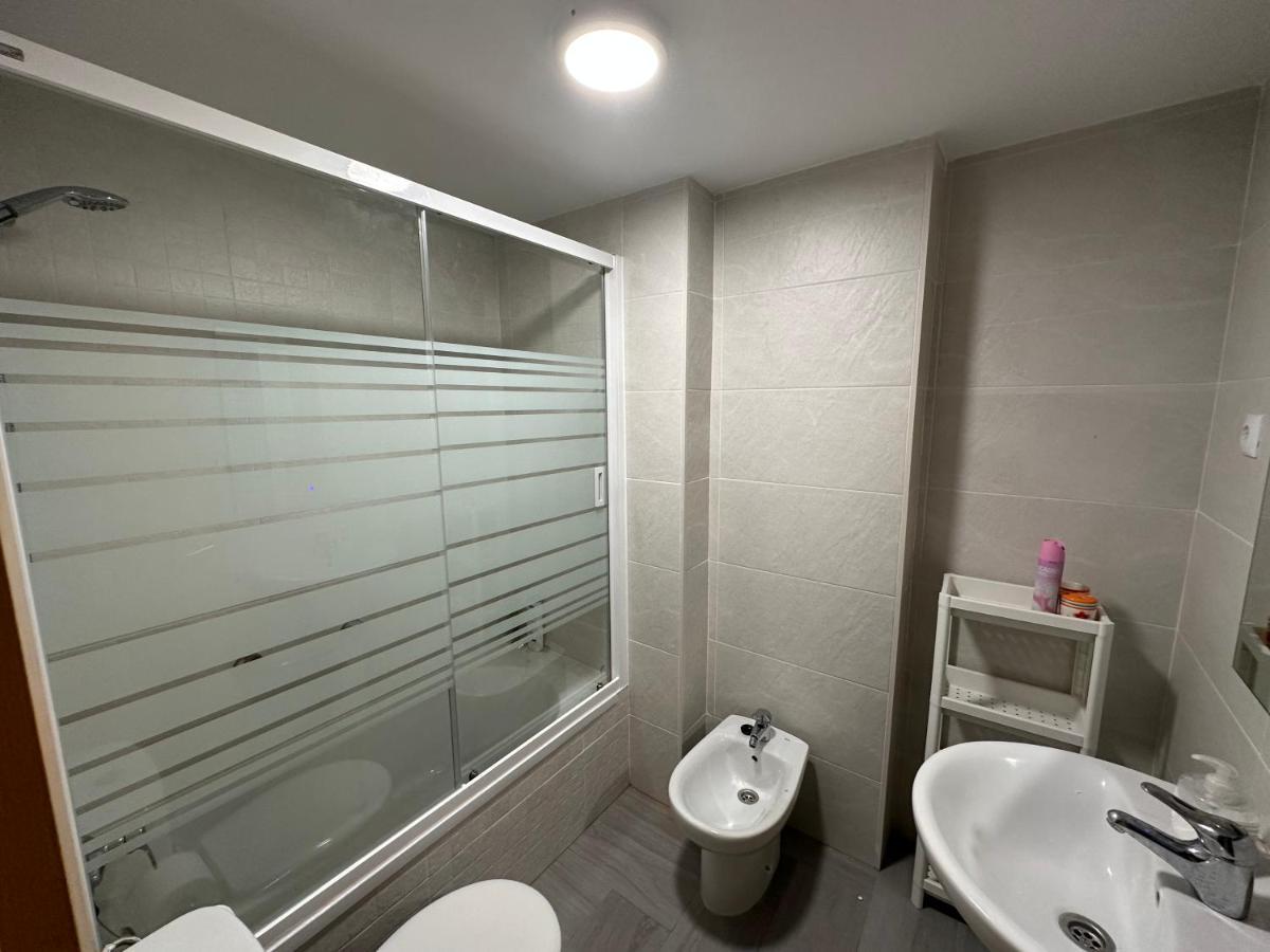 Gran apartamento céntrico y muy cerca de la playa Fuengirola Esterno foto